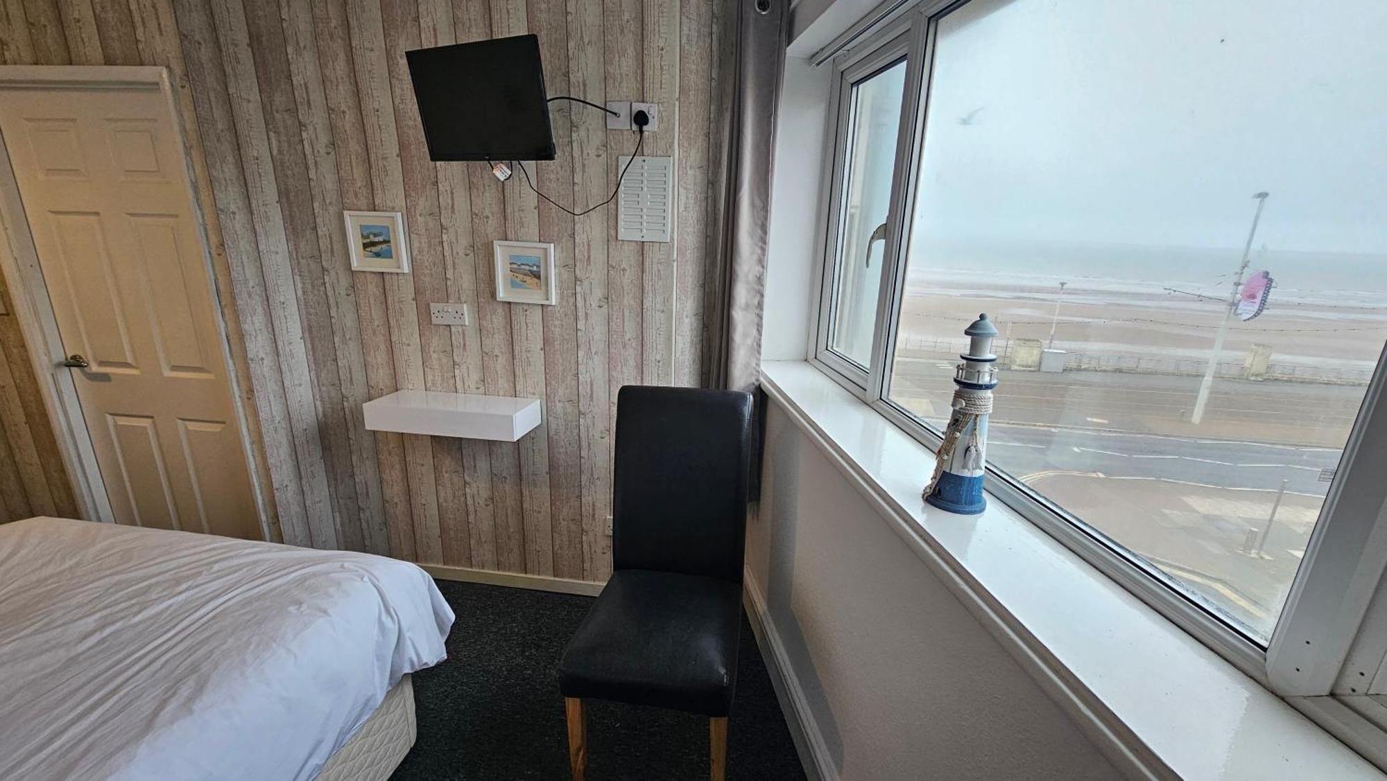 Bowies Lodge Blackpool Exterior foto